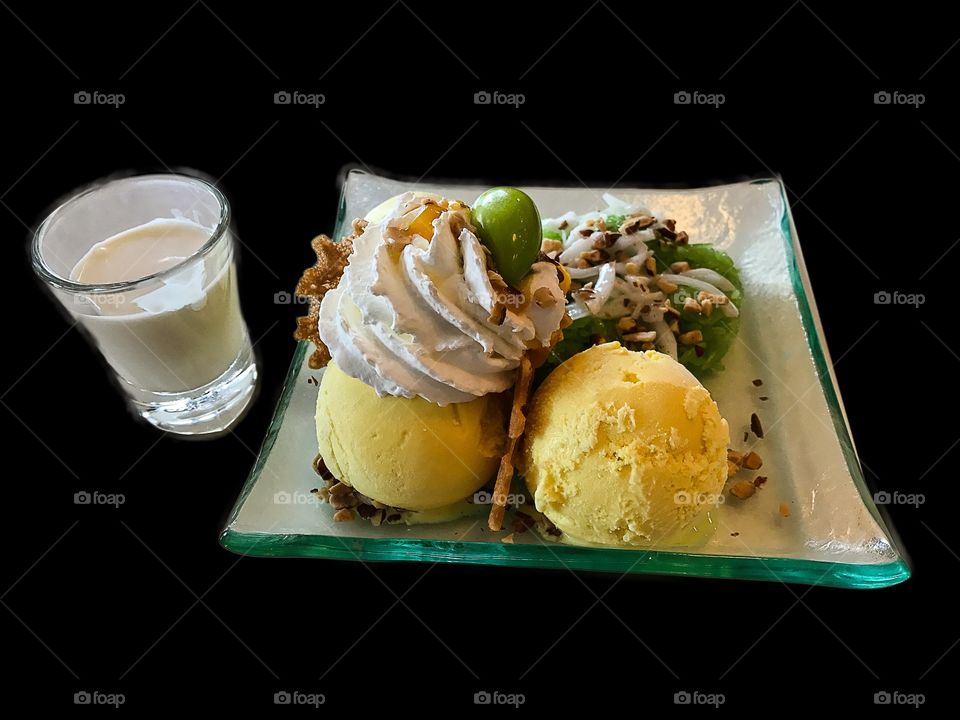 Mango Ice Cream with Sticky Rice and Coconut milk