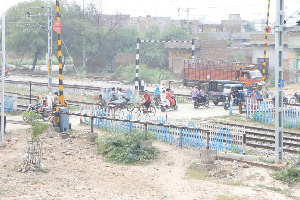 indian traffic :crowd