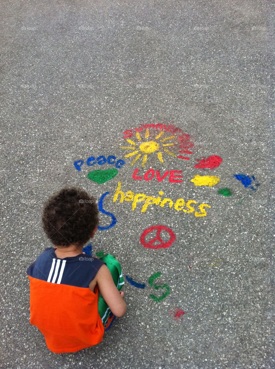 Peace Love Happiness. Admiring some street art, spreading the love  