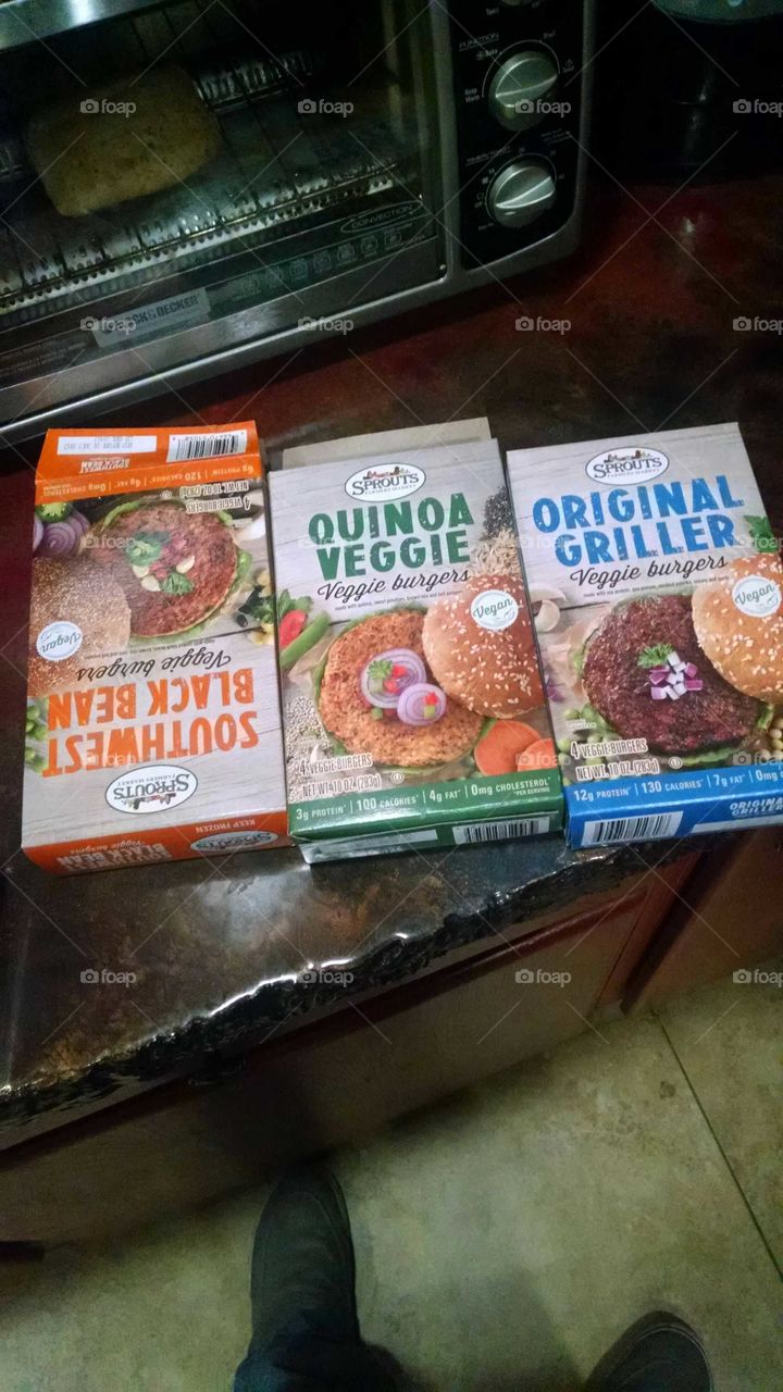 sprouts veggie burgers