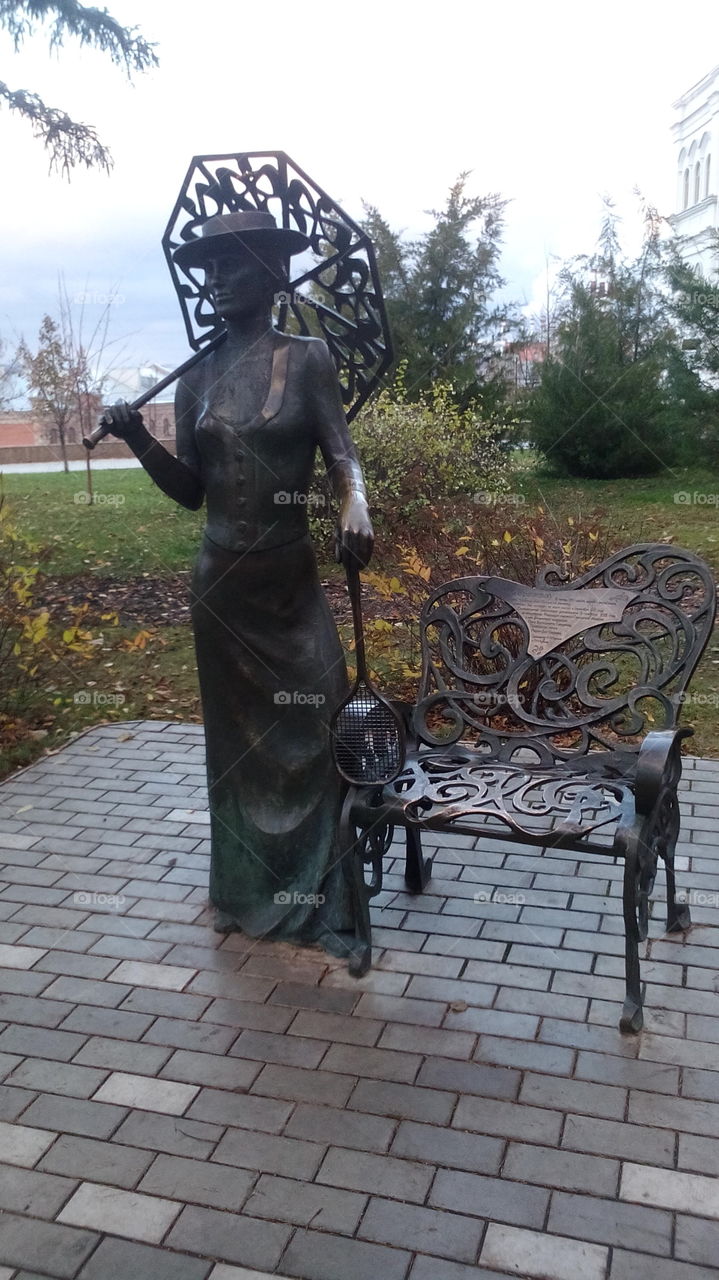 Statue in Samara, Russia