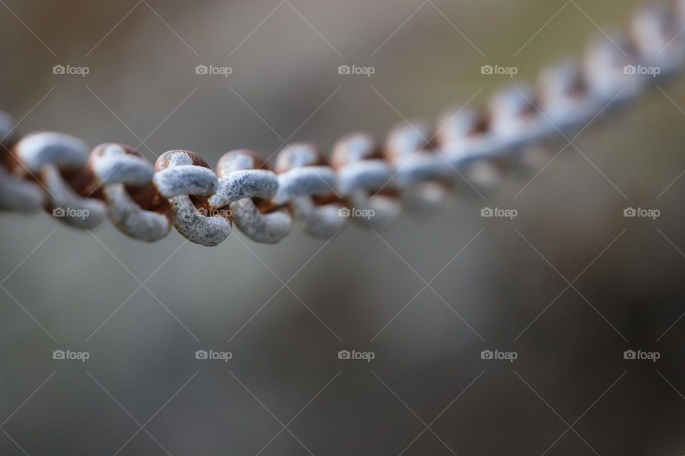 Metallic chain closeup 