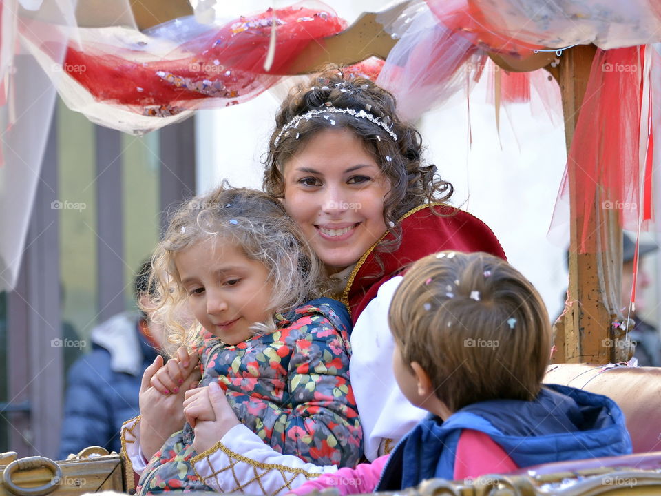 carnival parade, people smiling, portrait