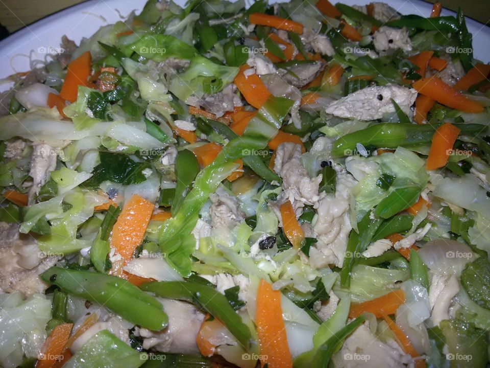 Noodles with vegetables