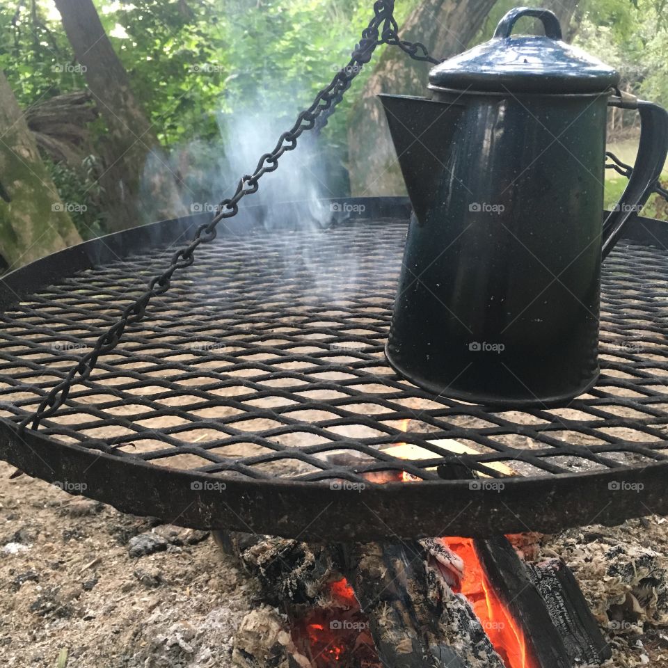 Campfire cooking 