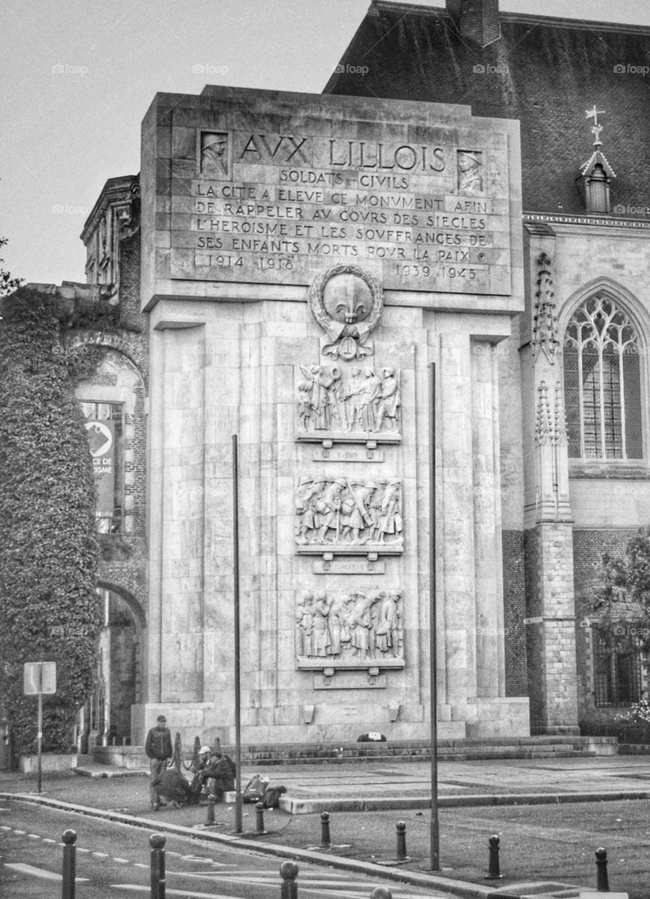 1939-1945. Never again.! Monument to the fallen city dwellers of Lille.