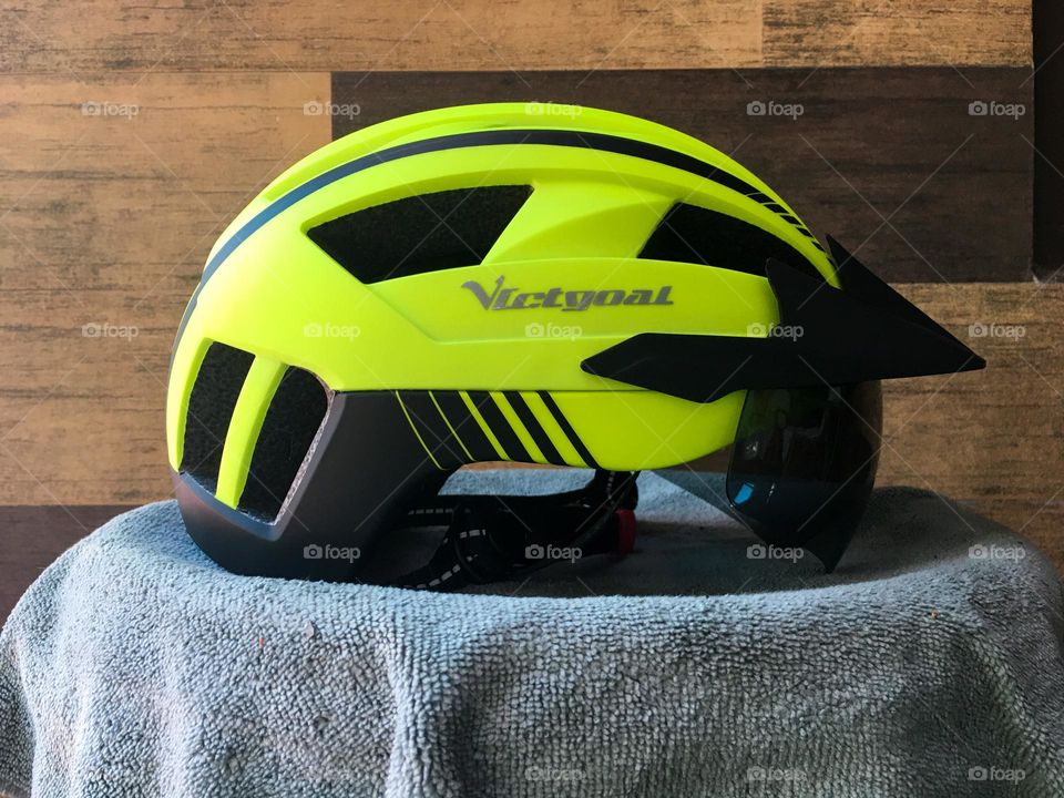Go Green ! - Bicycle Helmet