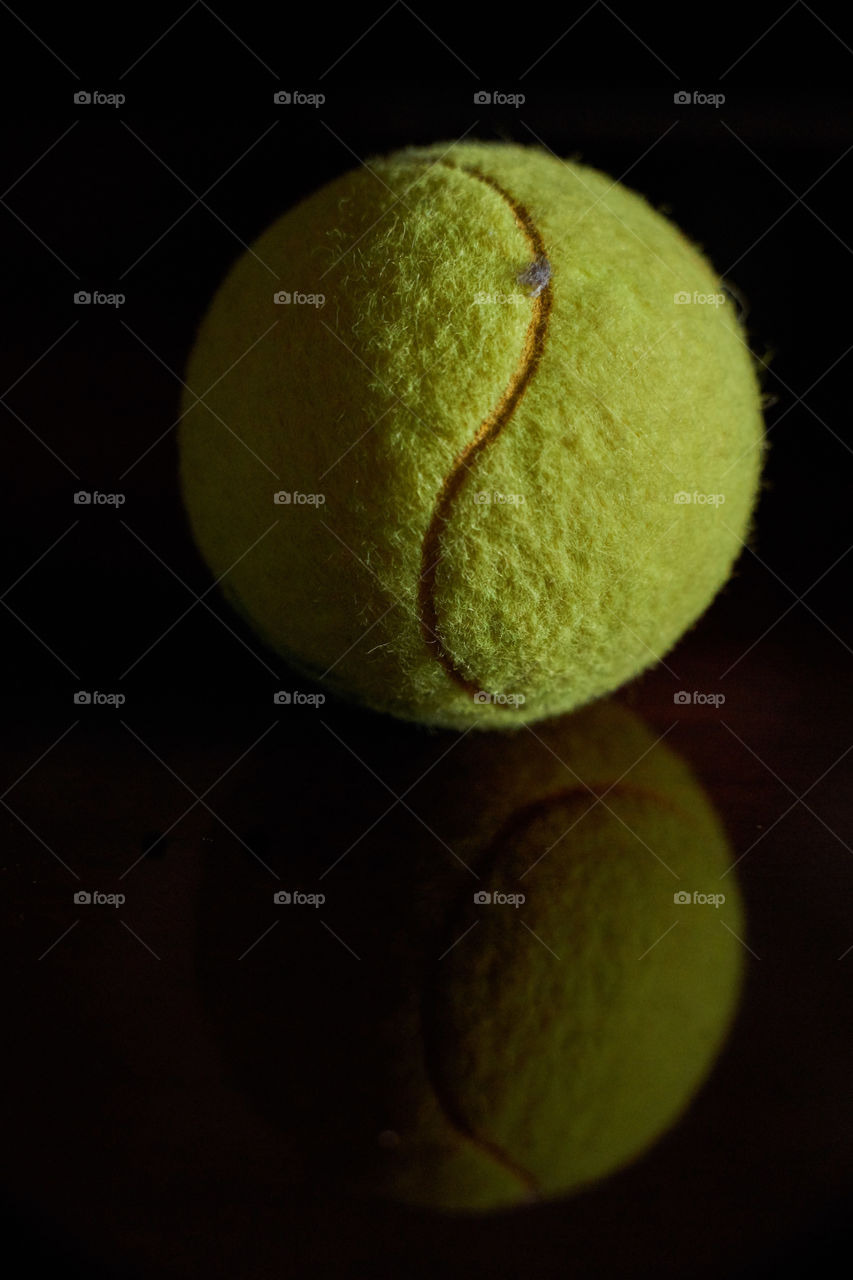 Tennis ball