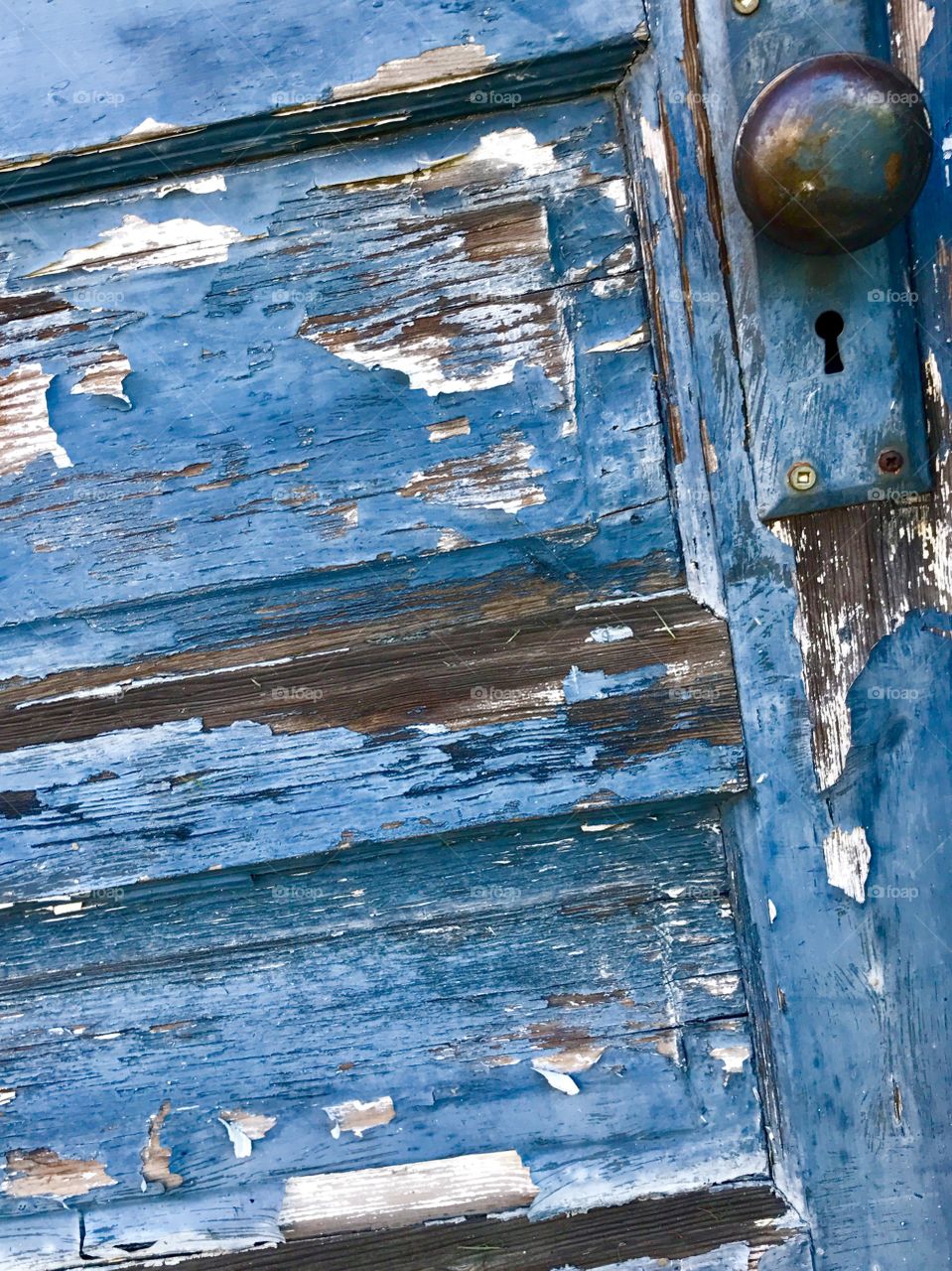  Blue Peeling Paint on Wood