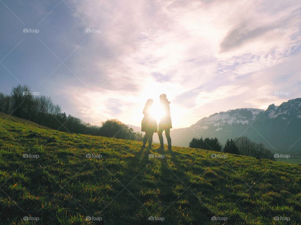 Sunset
People
Mountain
Winter
Nature
Field