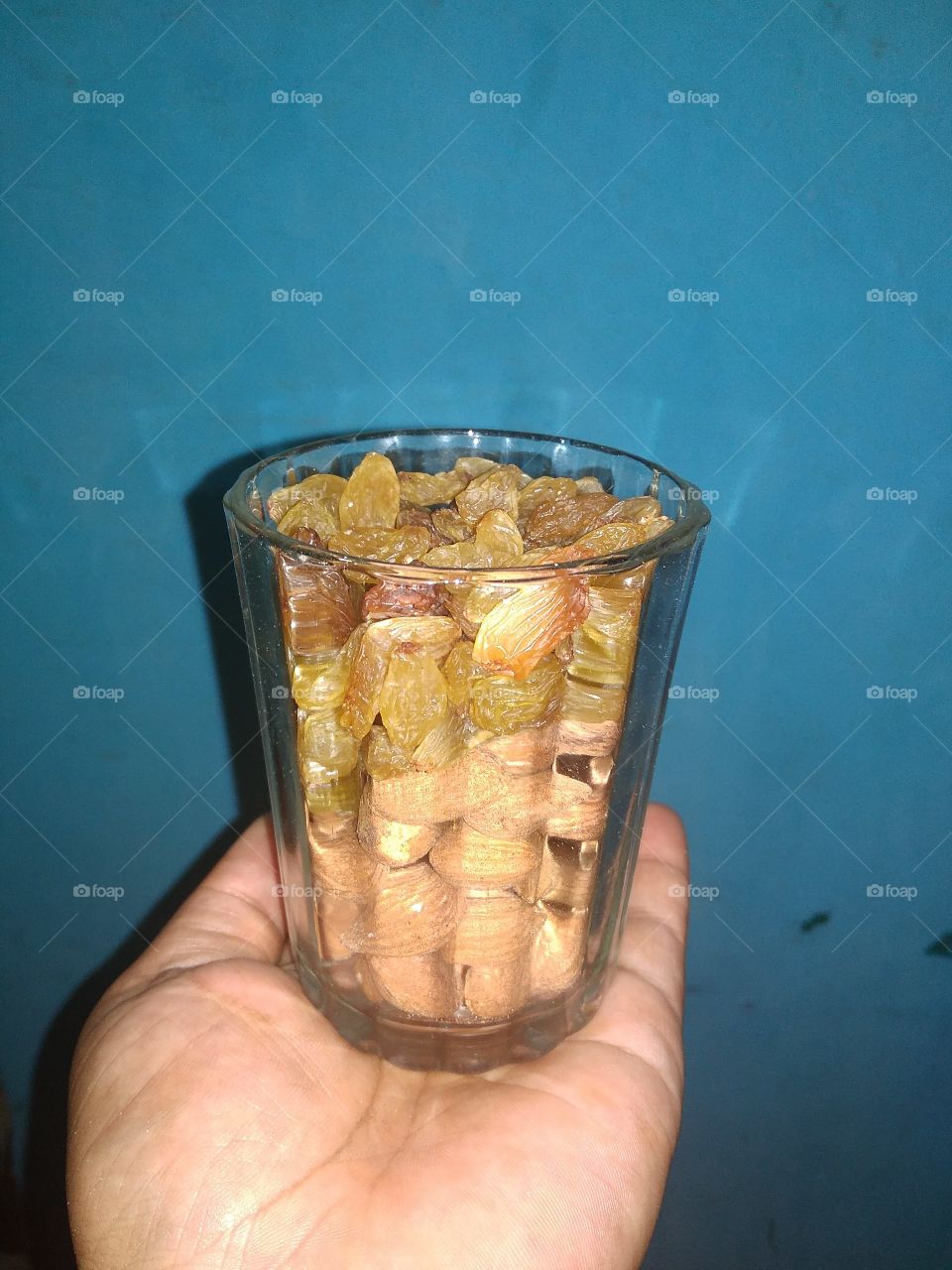 glass & dry fruits