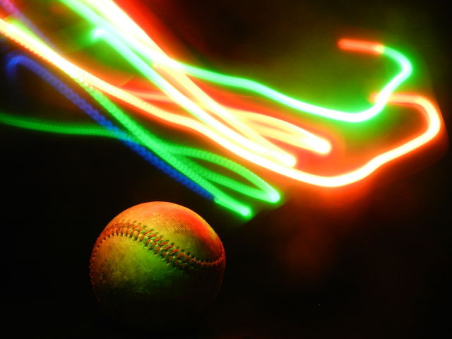 F 4.6  4.00"  10.70mm  ISO400