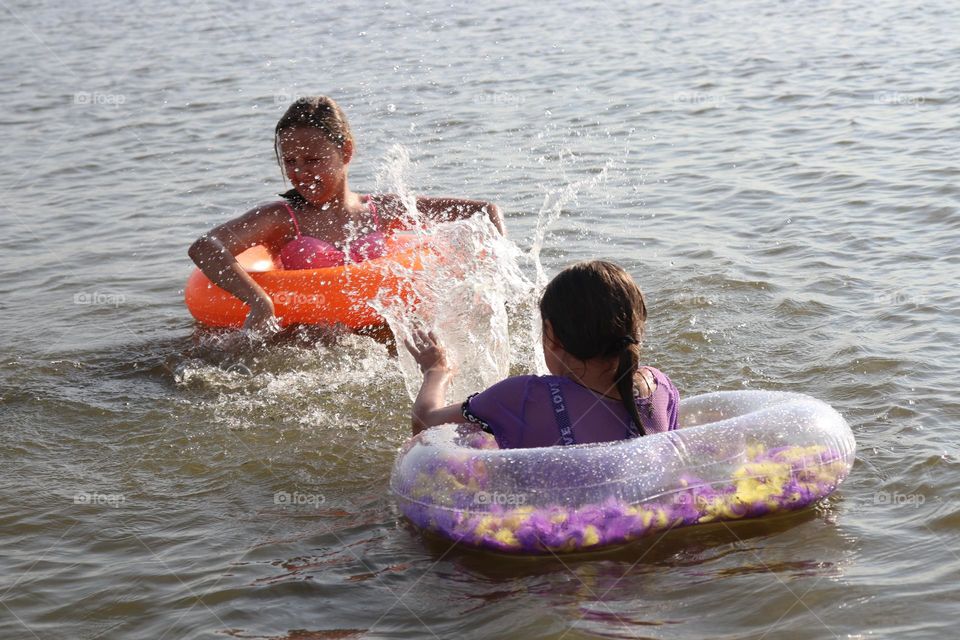 лето на озере