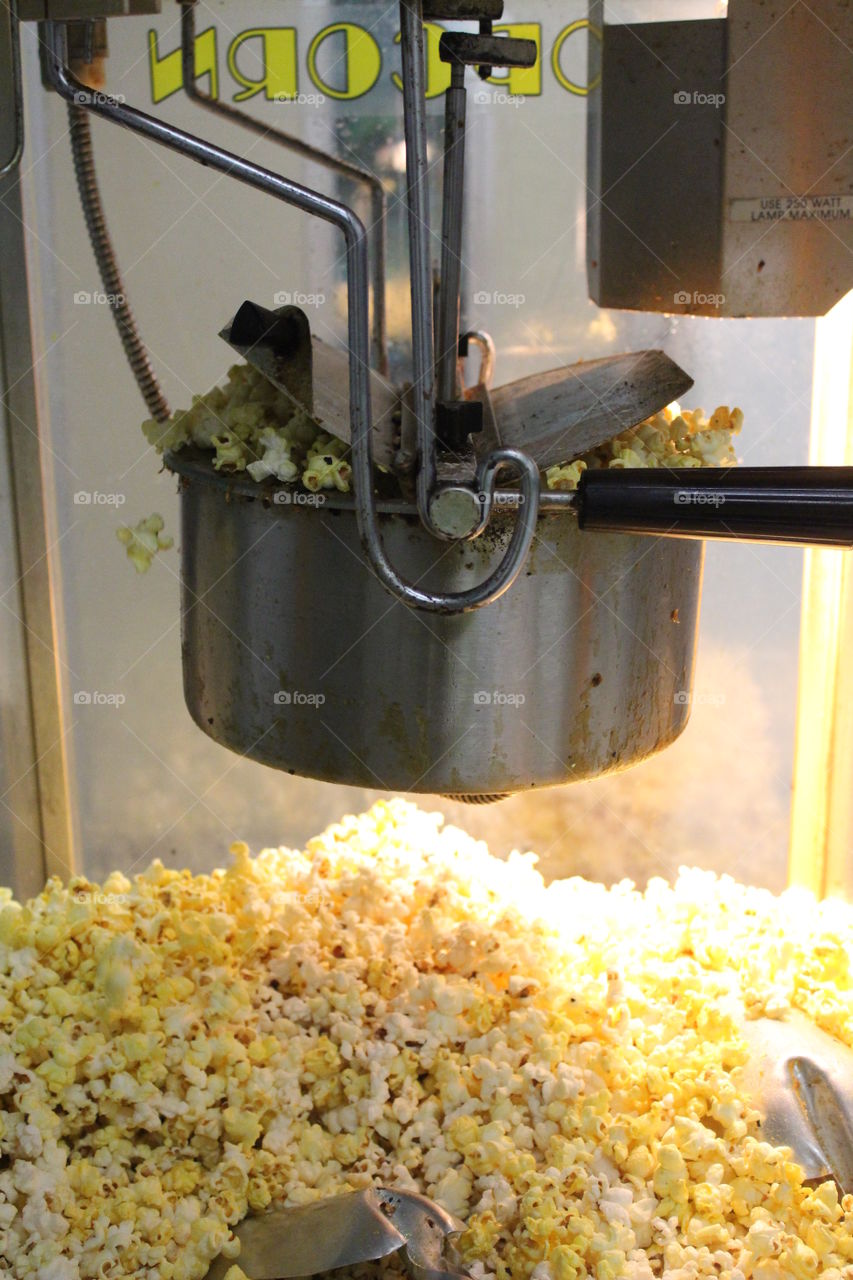 popcorn, popcorn, popcorn