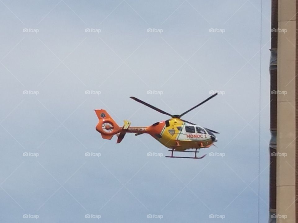 Monoc 1 emergency response helicopter preparing for landing at RWJ barnabas hospital in New Brunswick, nj