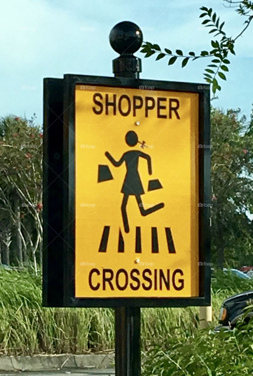 Shopper Crossing!