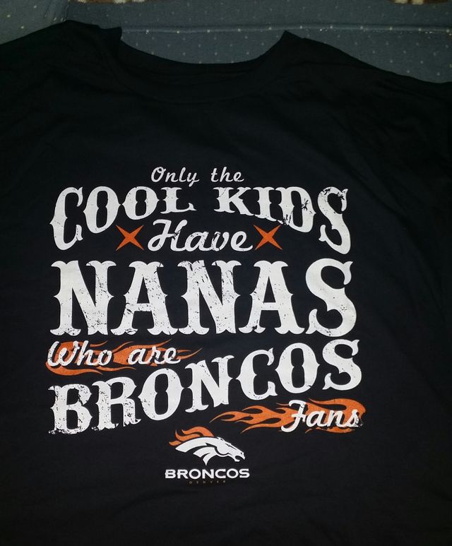 Cool Nanas