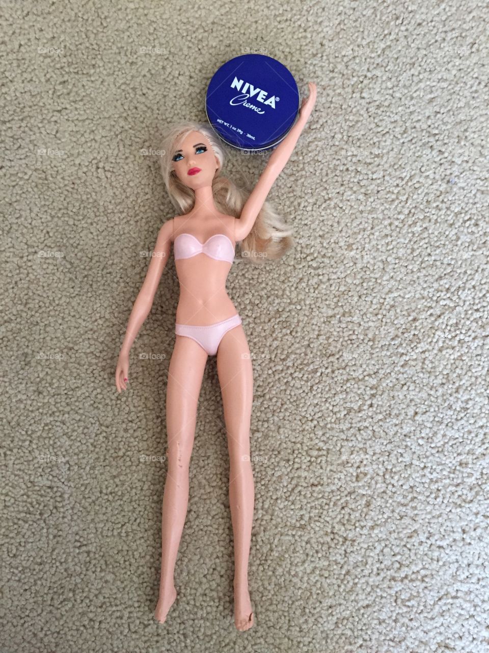 Nivea Barbie