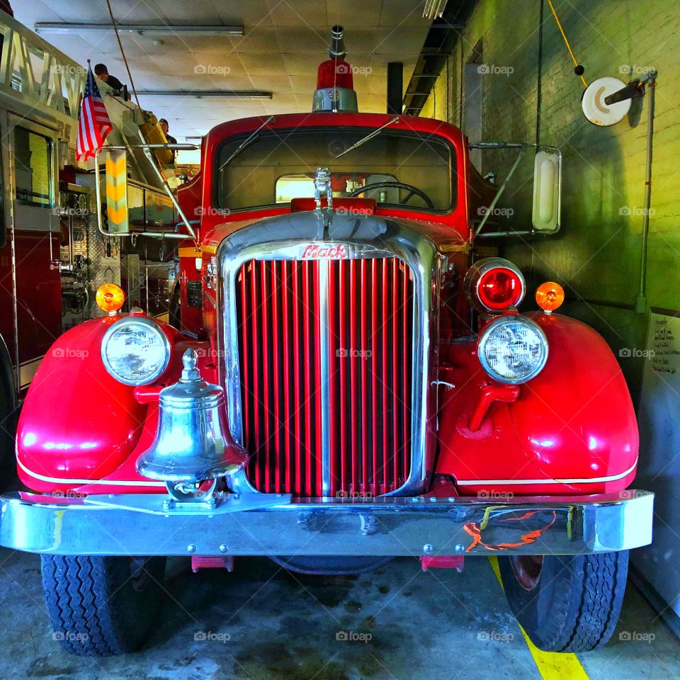 Classic Mack Hose Fire Truck