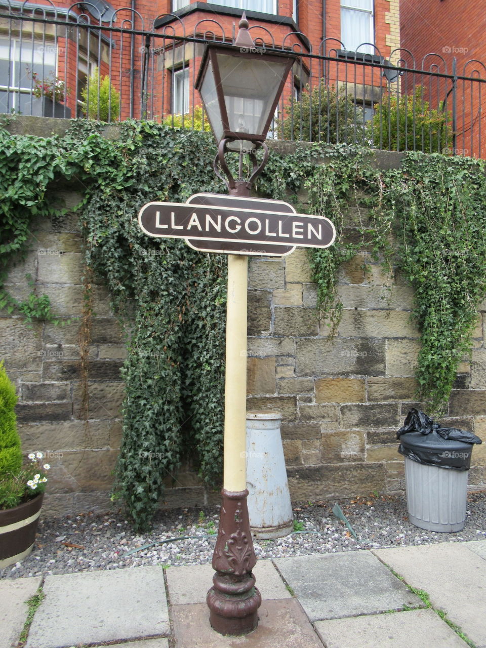 Llangollen train station