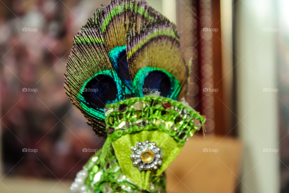 Green Peacock feather crown