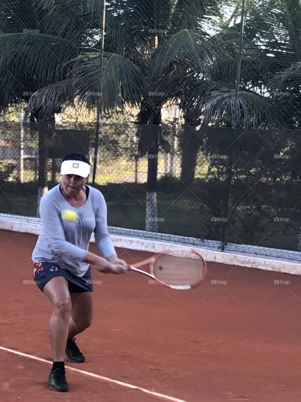 Olhos fixos na bola. 🎾