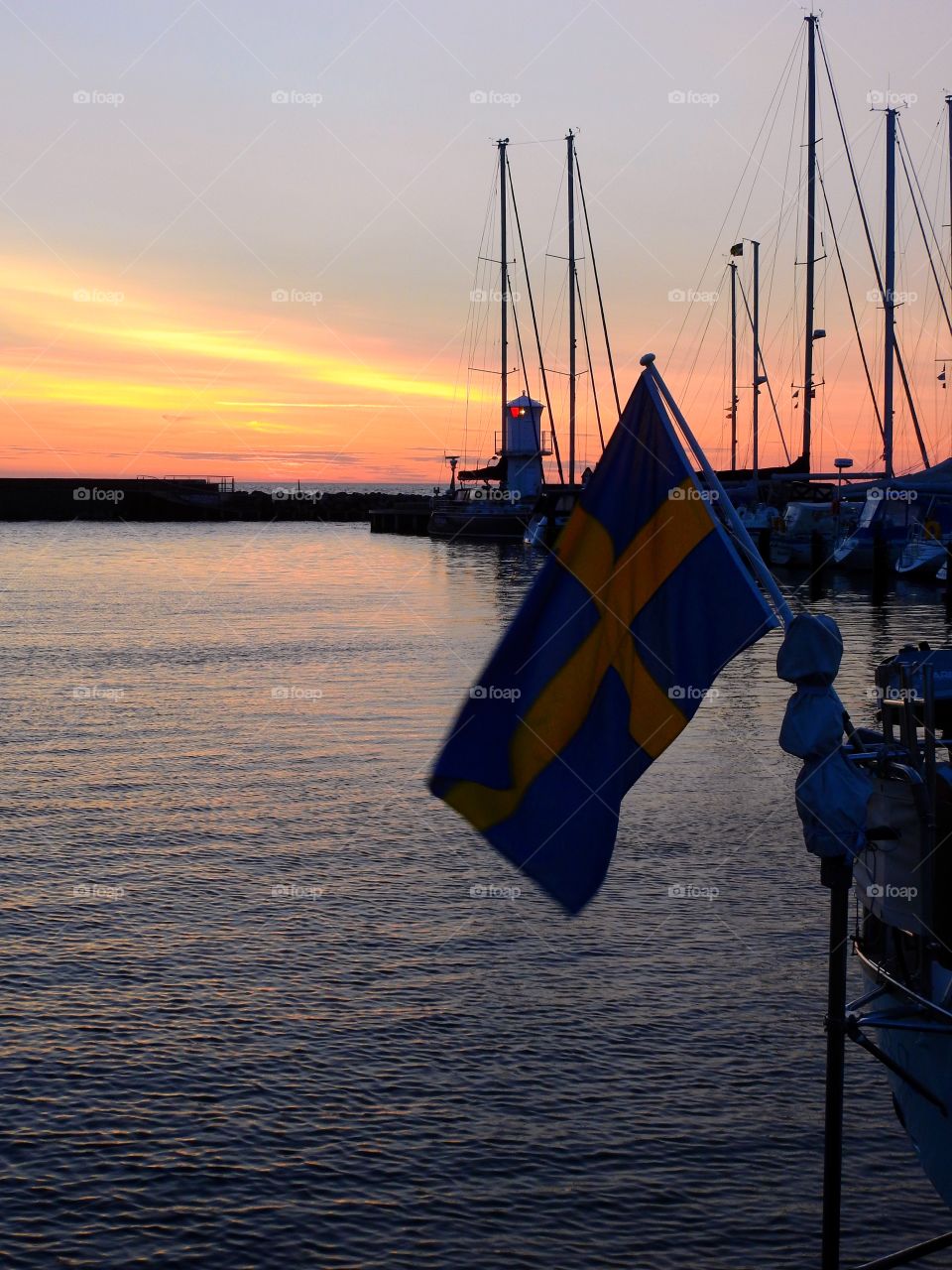 Dusk at the pier