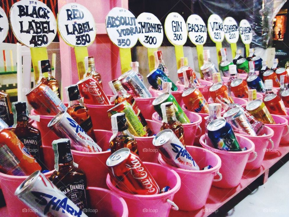 Drinks at Full Moon Party