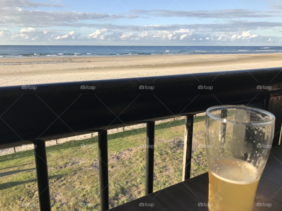 Beer, relax, ocean