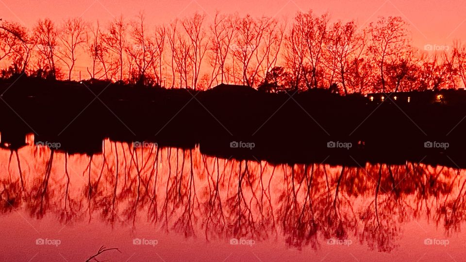 An Evening of Change for a Extreme Sunset Then Twilight. The more time the more changes, deepening Colors until there was no light available. 