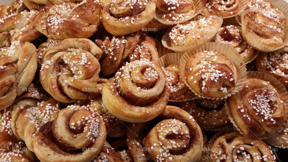 Cinnamon Buns