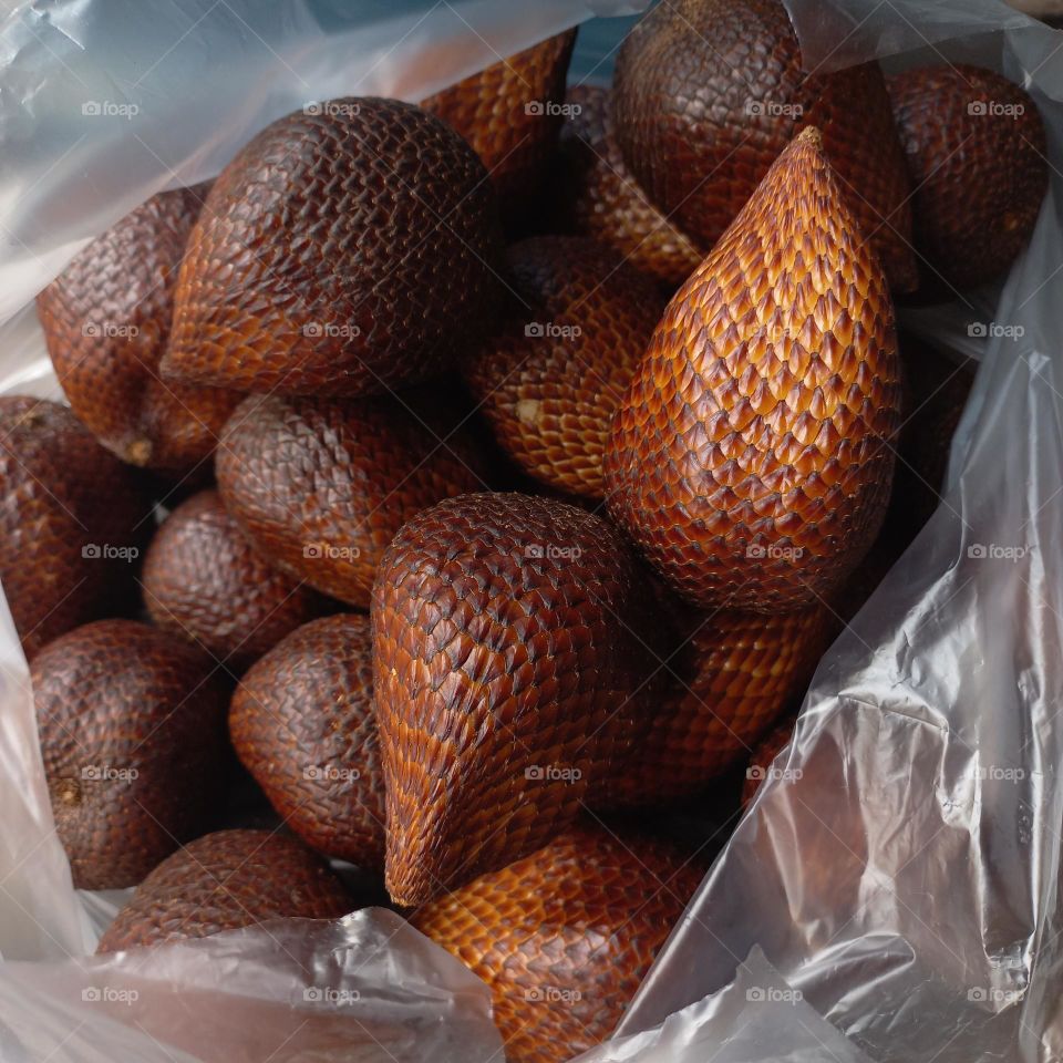 Salacca zalacca is a type of palm fruit commonly eaten