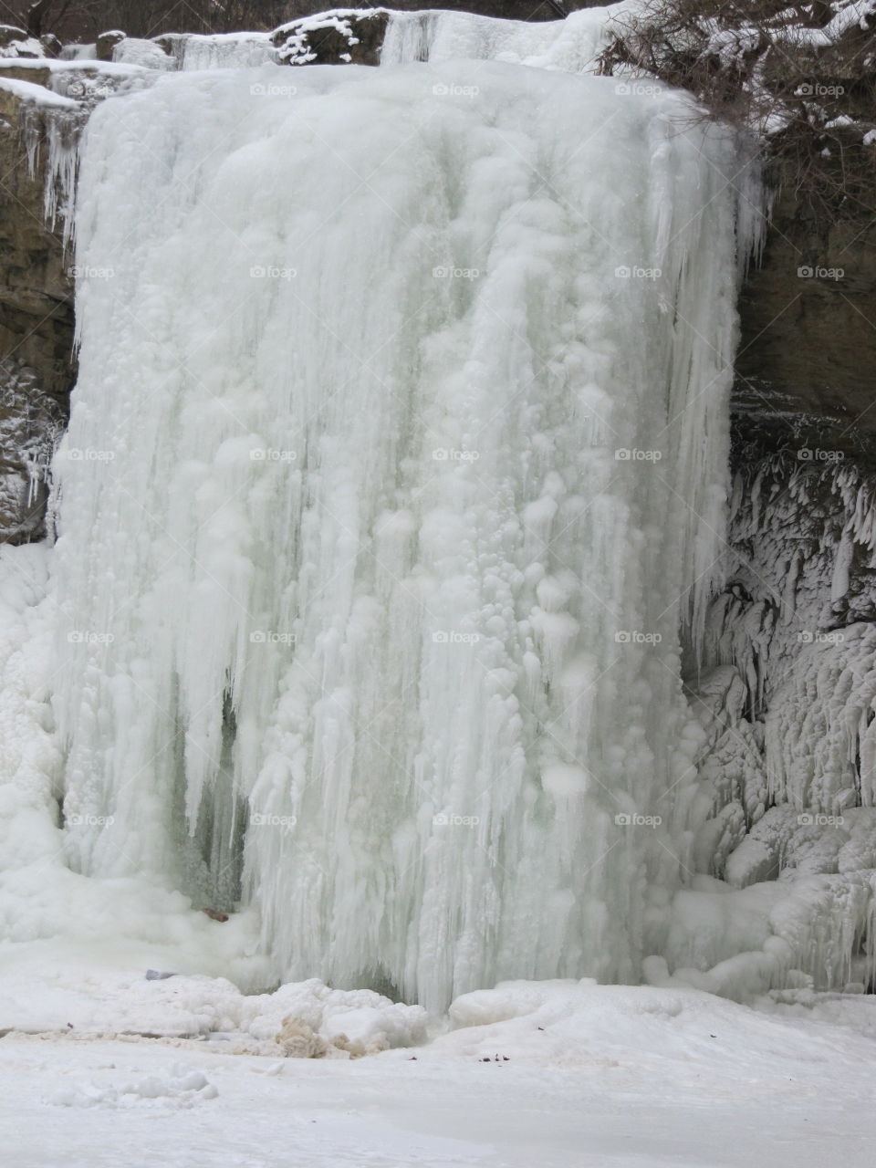 Winter Stories


Atre's really a natural waterfalls Mirushes are done ice from very low teperature to -25`C, and many visitors these days.
p.s  in Kosovo