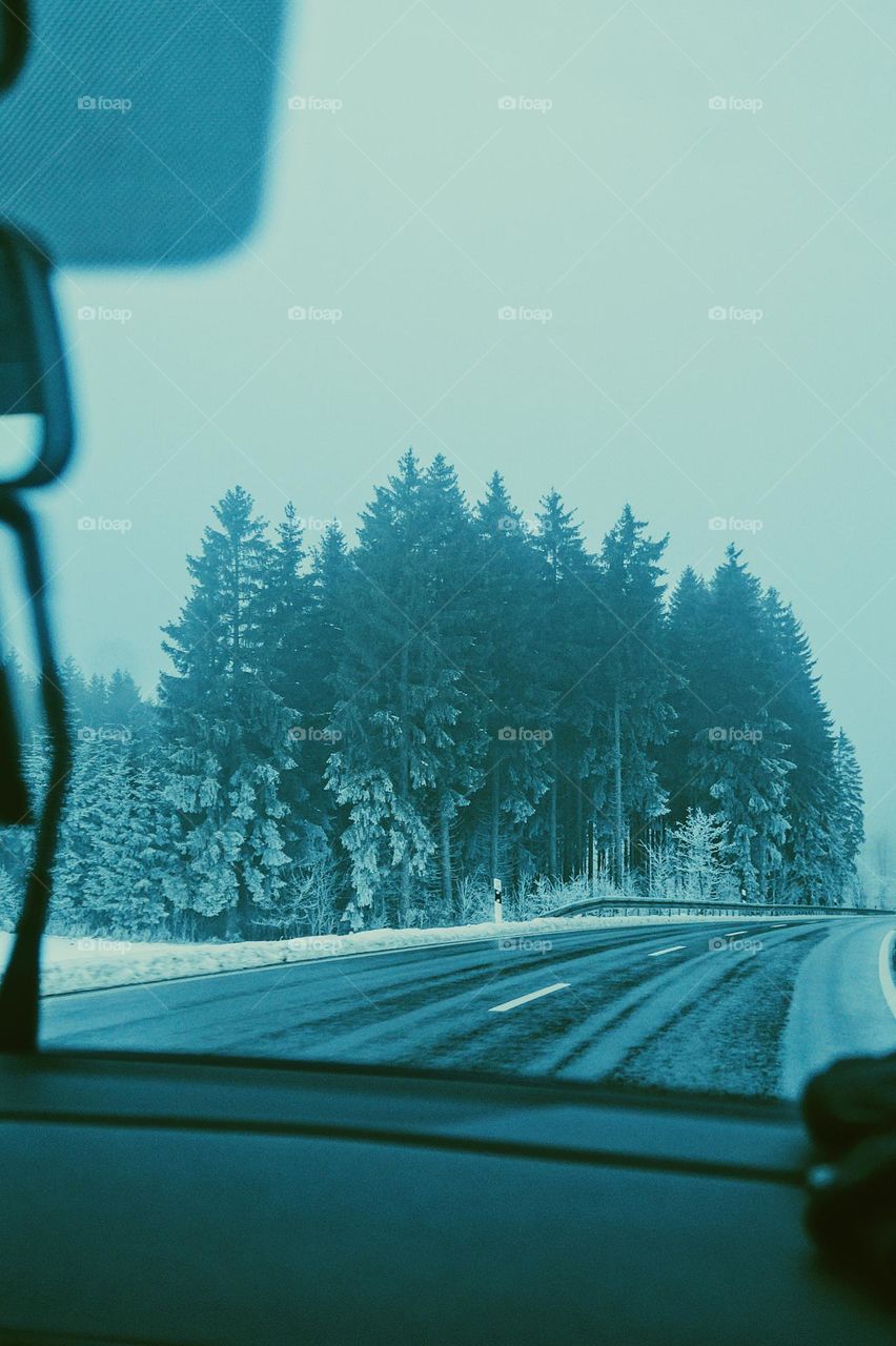 Frosty road, cold and beautiful 