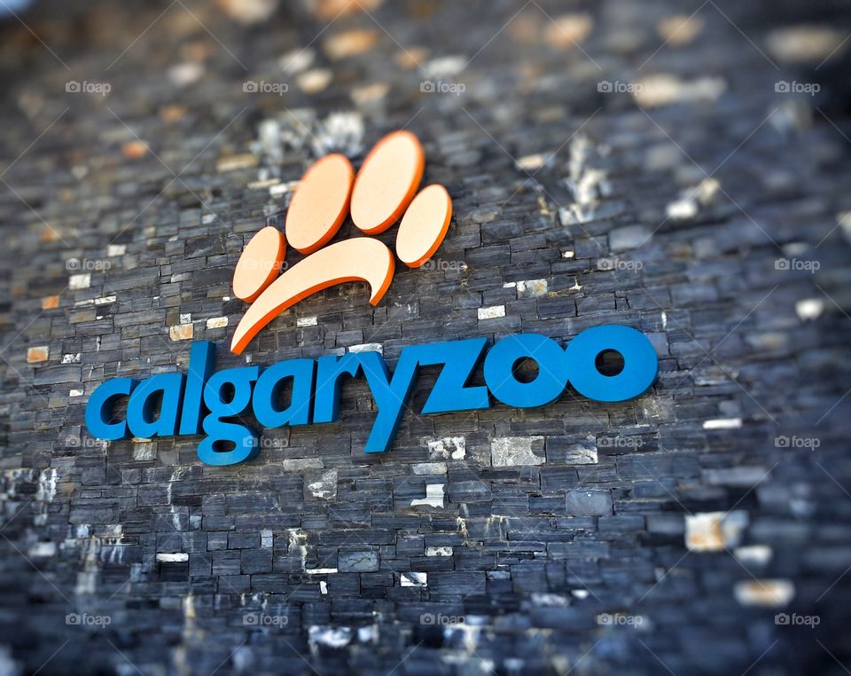 Calgary zoo entrance 