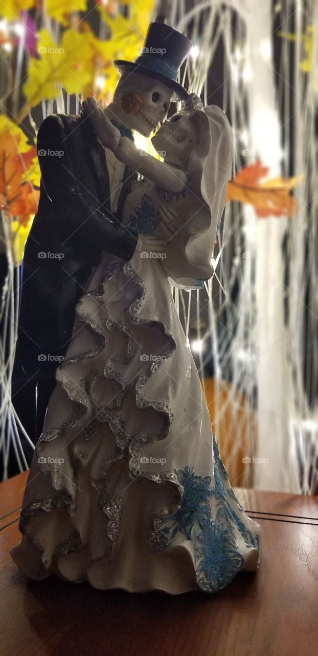 skeleton decor on Halloween