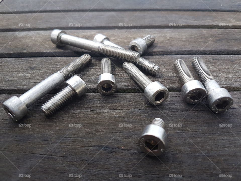 stainless steel fasteners & screws