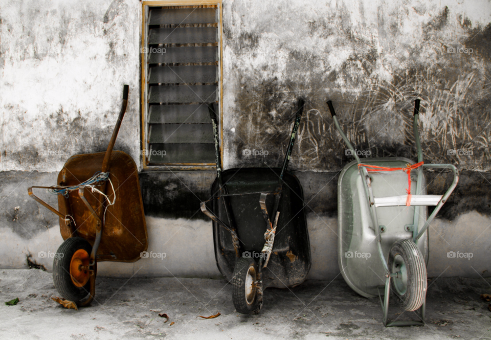 wheel wall window work by maapu