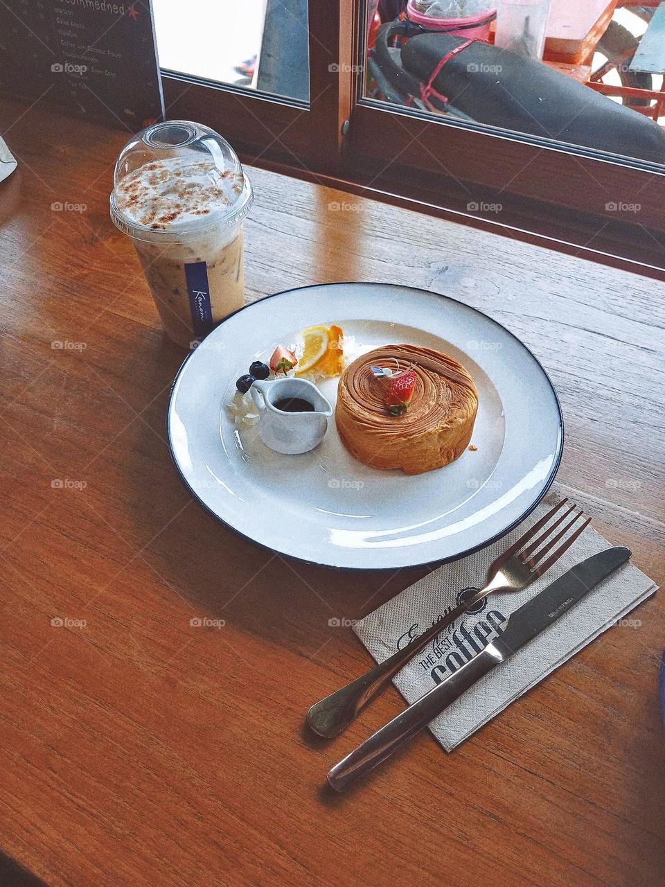 Timber ring croissants are becoming popular in Thailand.