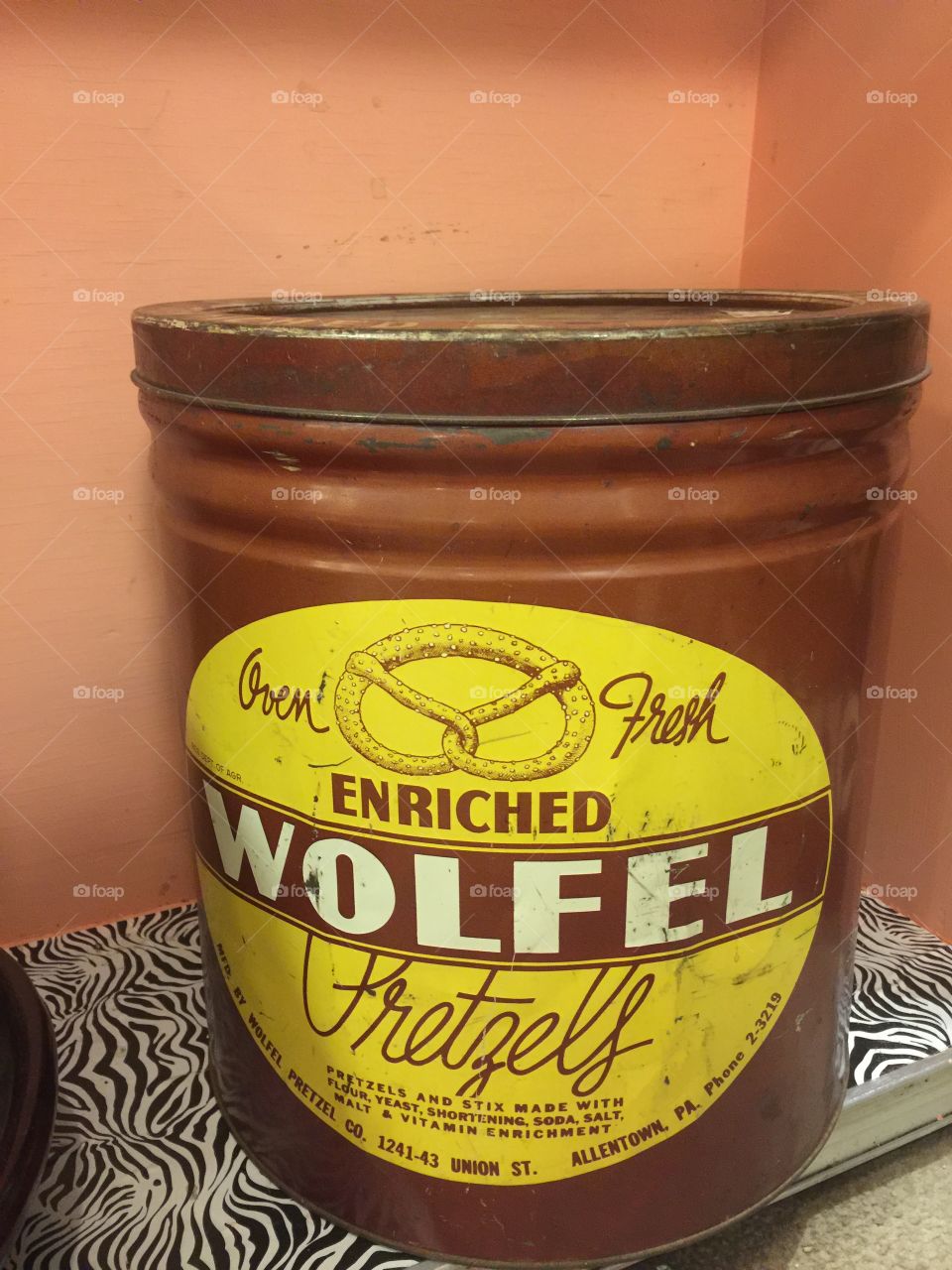 Vintage pretzel tin