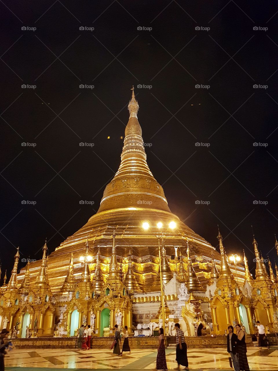 Shwedagon pagoda at Myanmar