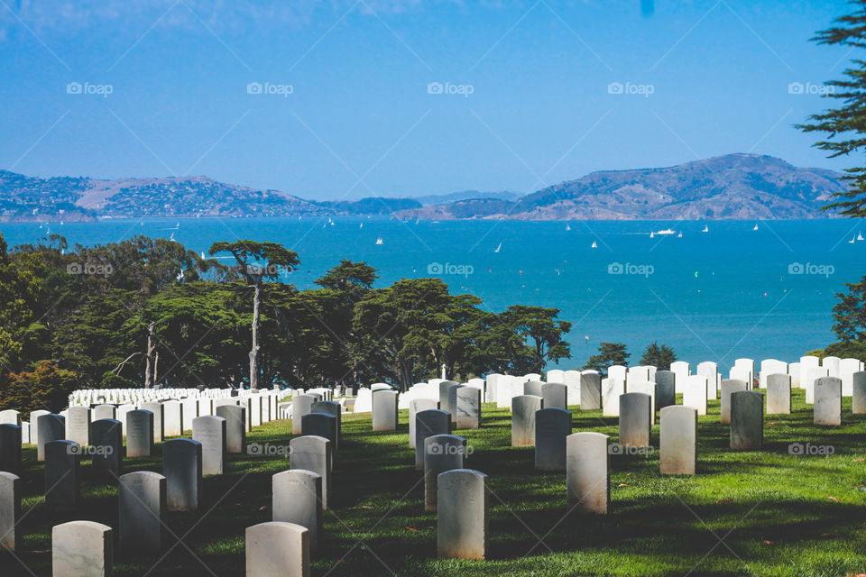 Presidio Cemetery. Much gratitude to the soldiers that sacrificed their lives so that we can be free. Let's honor them and never forget. 