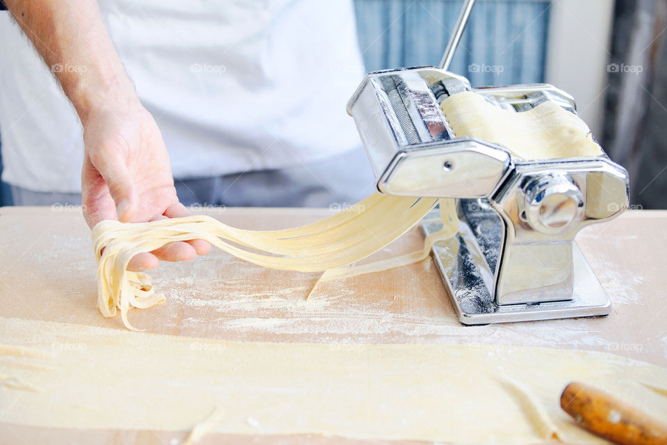Preparing pasta