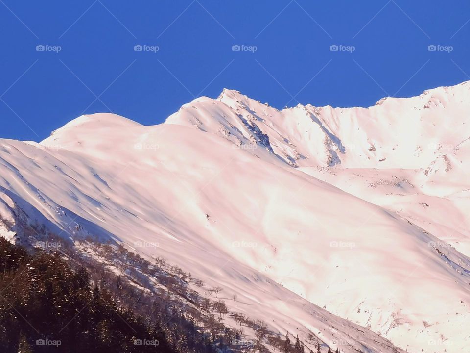 aesthetic makeover of peaks of himalayan mountain