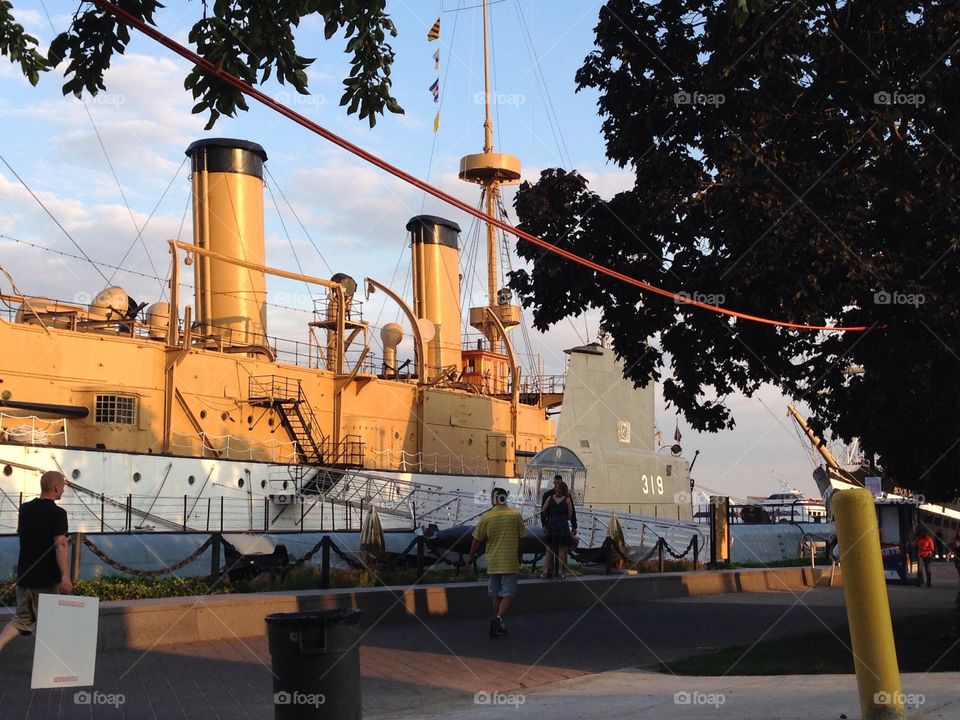 ship and submarine stuck in the harbor