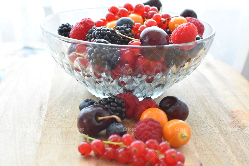 Berries and fruits 
