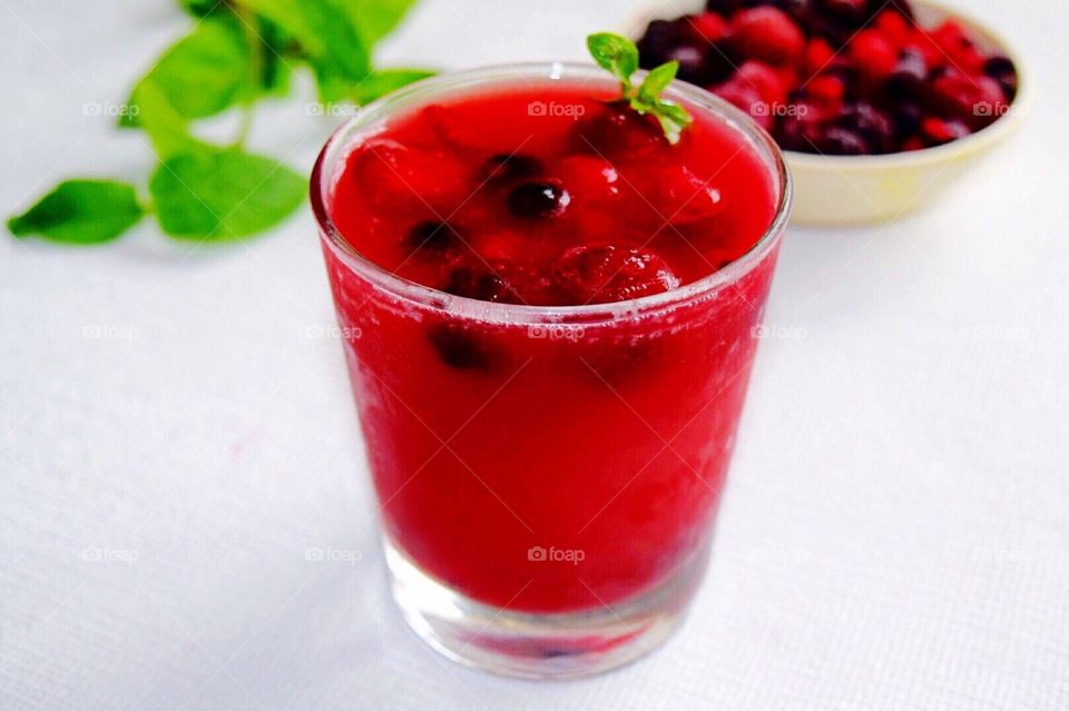 Berry cocktail 