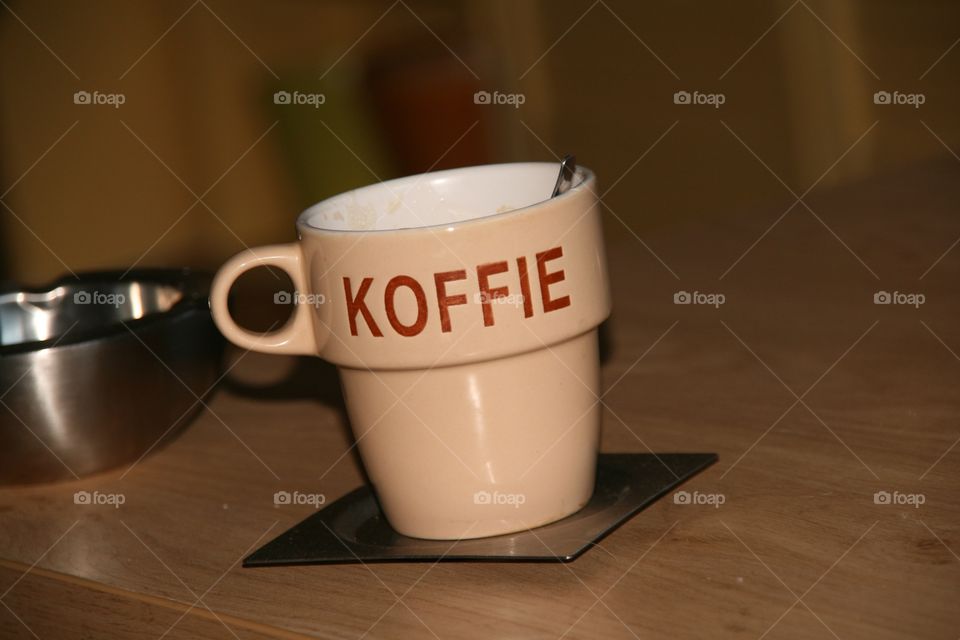 Koffie is Dutch for coffee ;)