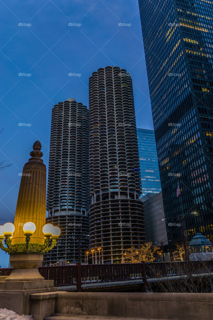 Marina City Chicago dawn