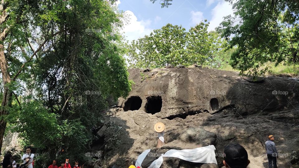 Goa selomangleng Kediri